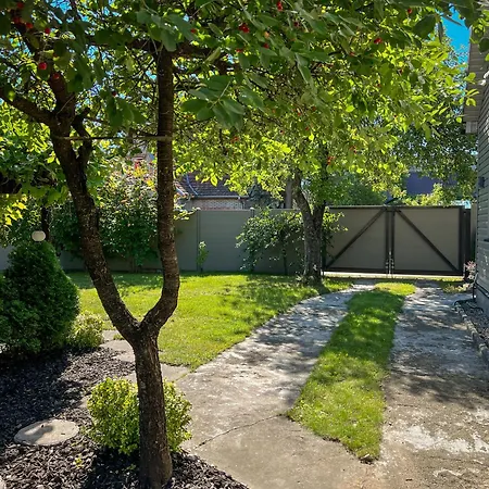 Διαμέρισμα Oakwood Park *